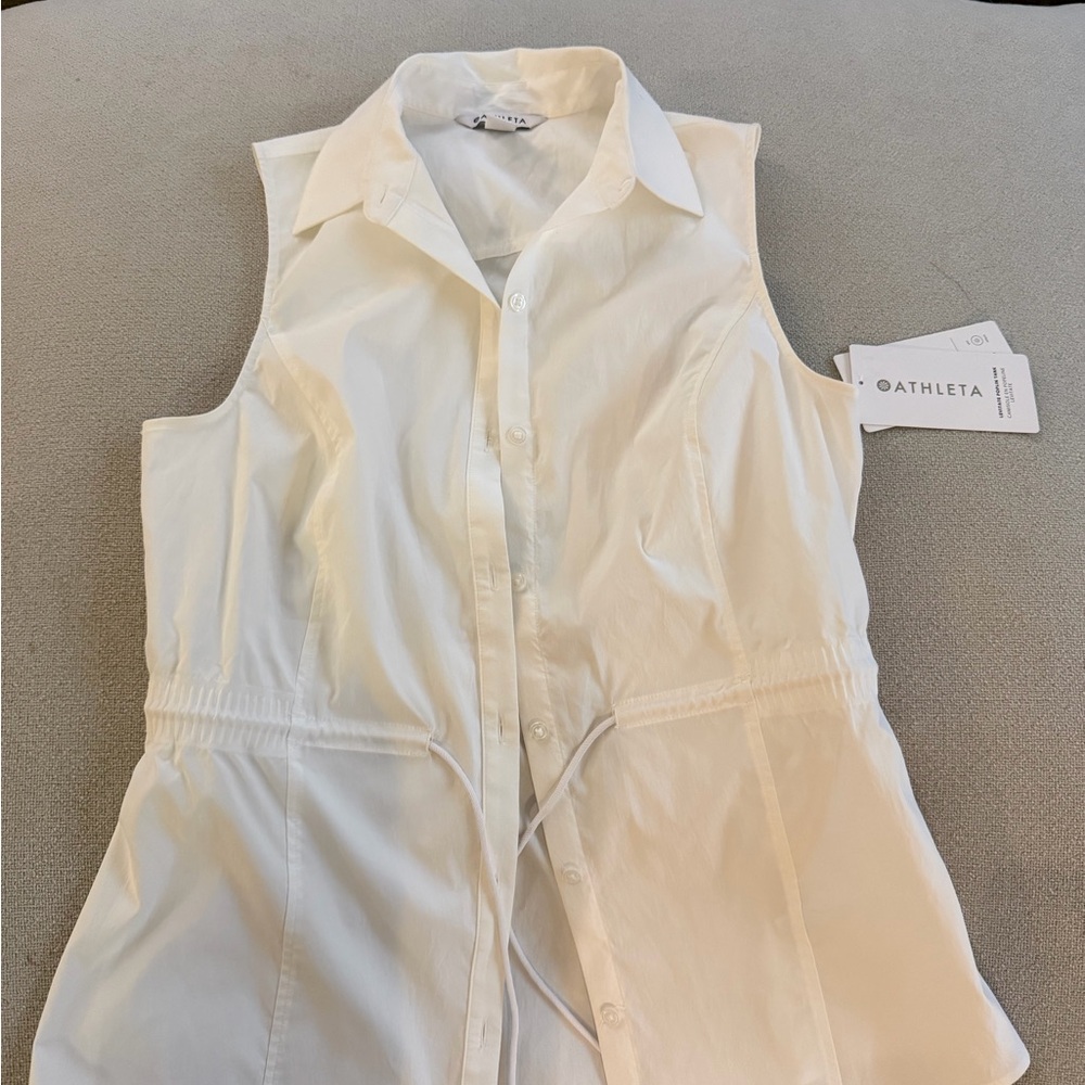 Athleta Cream Sleeveless Button-Down Shirt